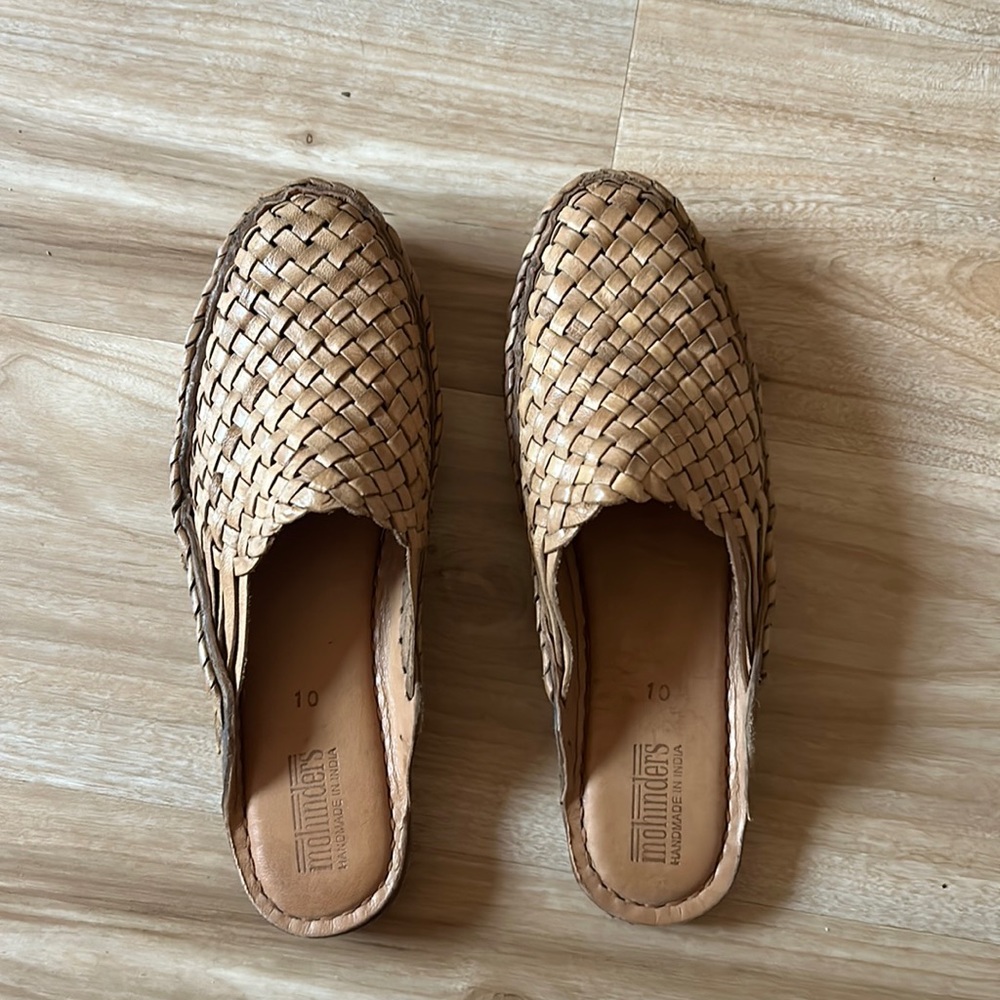 NEW Mohinders Woven Slide